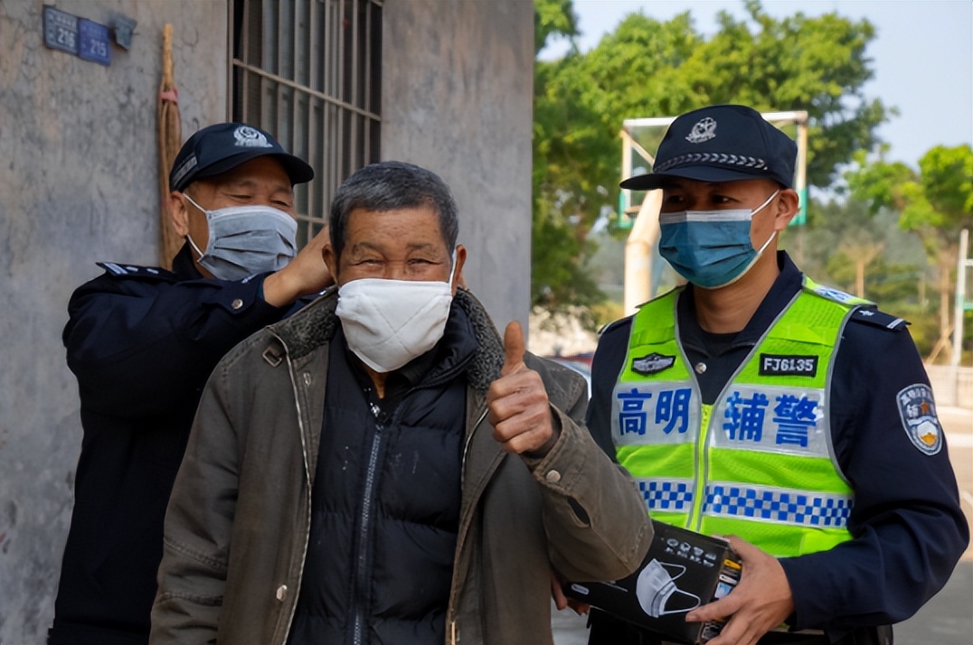 辅警和协警待遇上有区别吗,辅警跟警察一字之差怎么回答