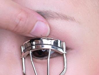 眼妆画着有点脏是什么原因,眼妆显脏是什么原因引起的