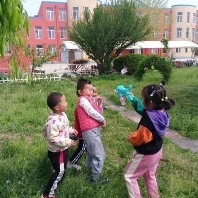 探秘泡泡之旅--道朗镇鱼池幼儿园小班班本课程