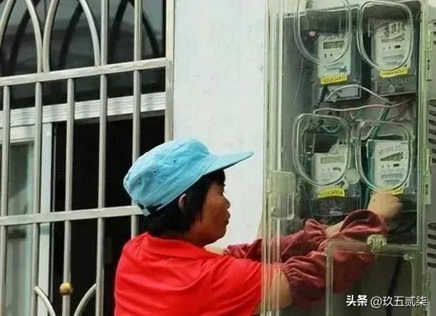 初级电工基础知识技巧,初级电工基础知识培训