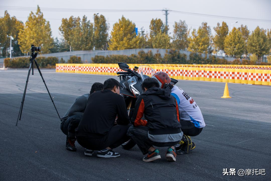 摩托车110和120的轮胎有什么区别,摩托车轮胎100-80和110-70通用吗