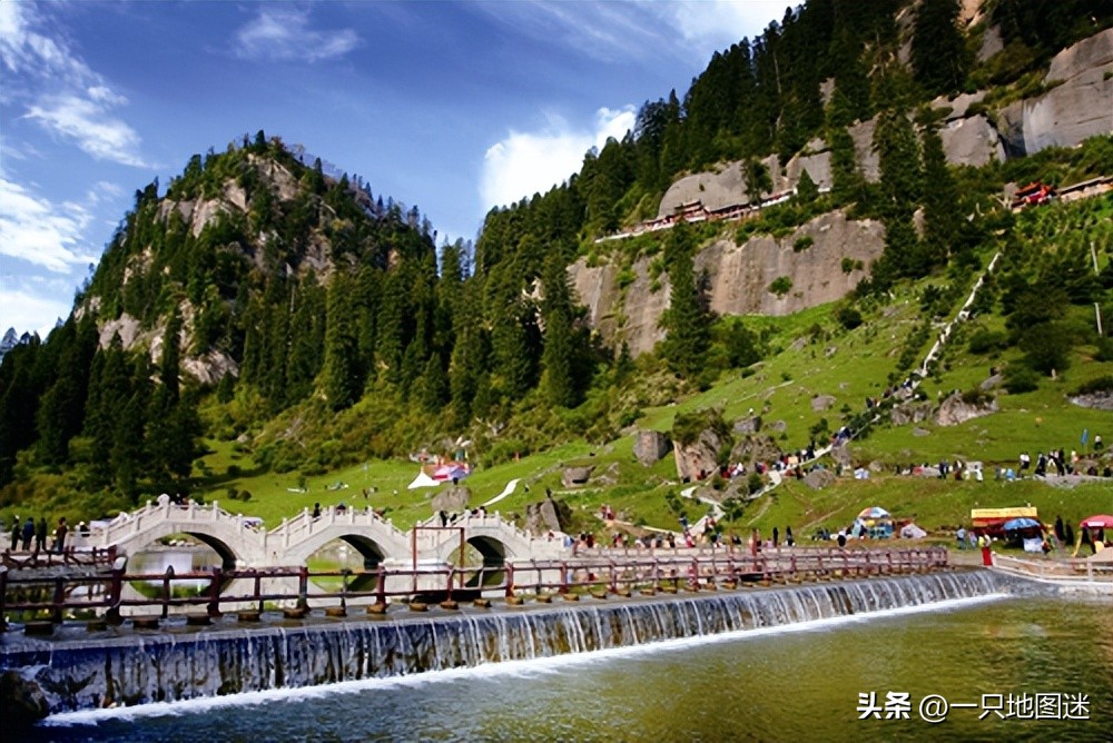 地市县三个区划都叫一个名，而且还挤在了一起，全国仅有2个