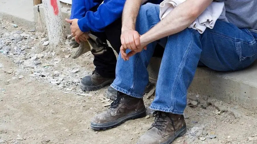 当代啃老年轻人现状,深度还原当代年轻人啃老