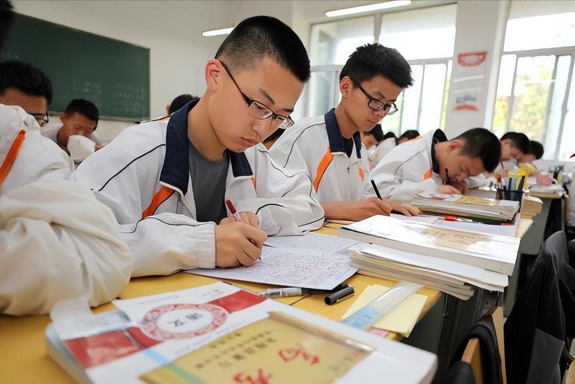 孩子考不上高中应该怎么办,考不上高中的孩子都去哪了