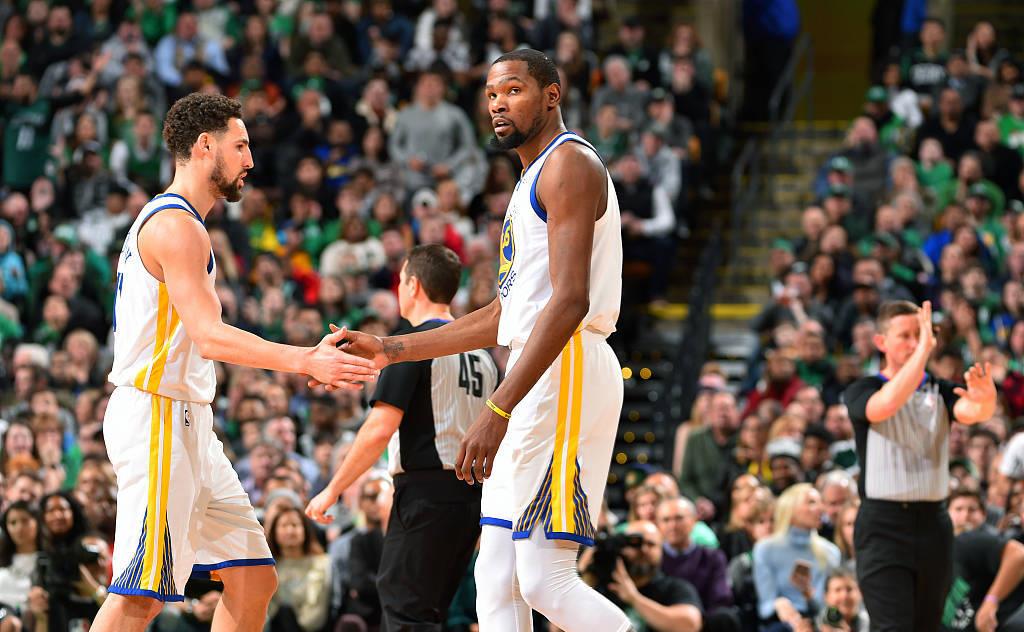 杜兰特从科比手中接过火炬成为篮球界“阿基里斯·康复群”的领袖