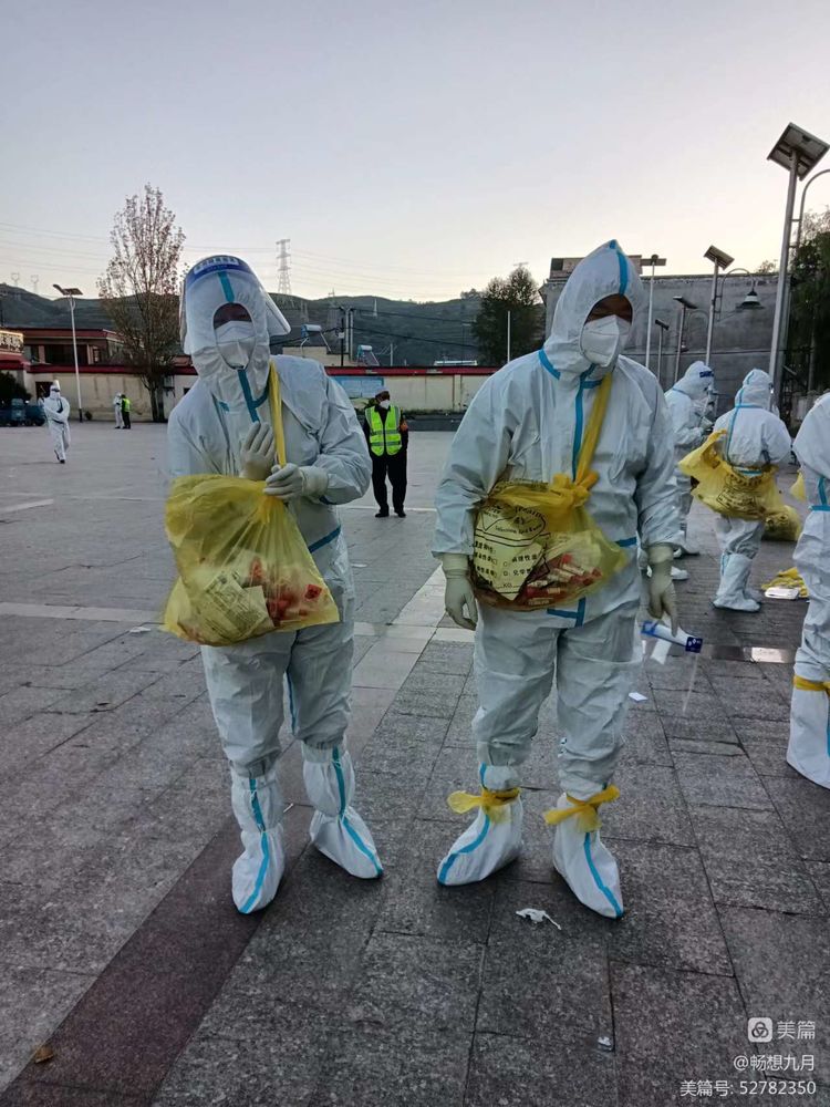 致敬抗疫英雄配图小学生,致敬抗疫英雄小学生简短视频