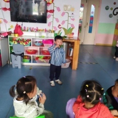 探秘泡泡之旅--道朗镇鱼池幼儿园小班班本课程