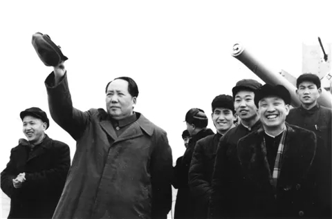 毛*东泽**：陈独秀是我老师，对他后人要给予照顾；从此每月30月补助