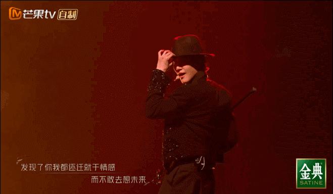 泰国喜欢异性的男星,泰国帅哥爱情故事