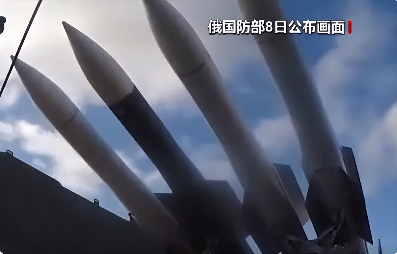 俄军对乌克兰都出动了哪些部队,俄军出动了多少兵力打击乌克兰