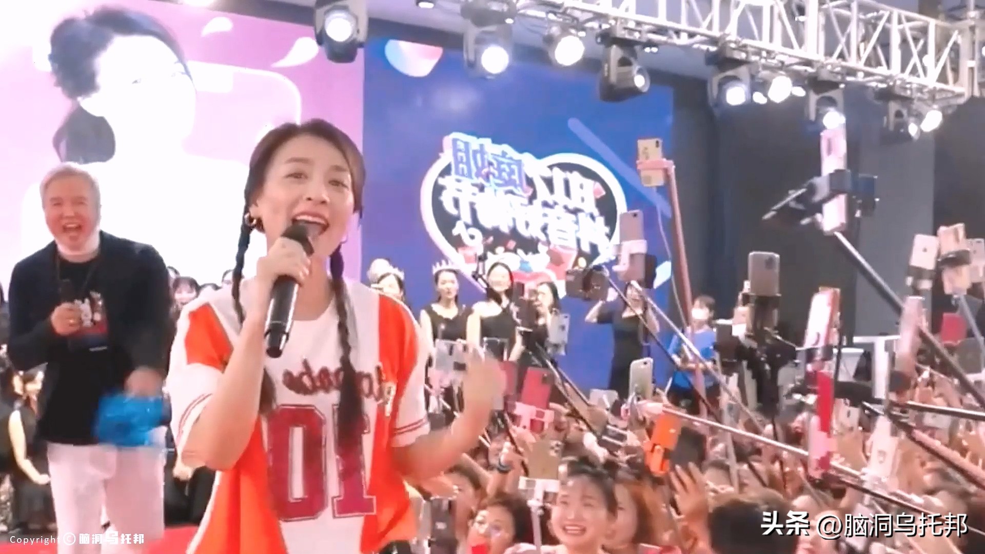 张庭经营微商赚了多少钱,张庭微商产品卖了多少个亿人民币