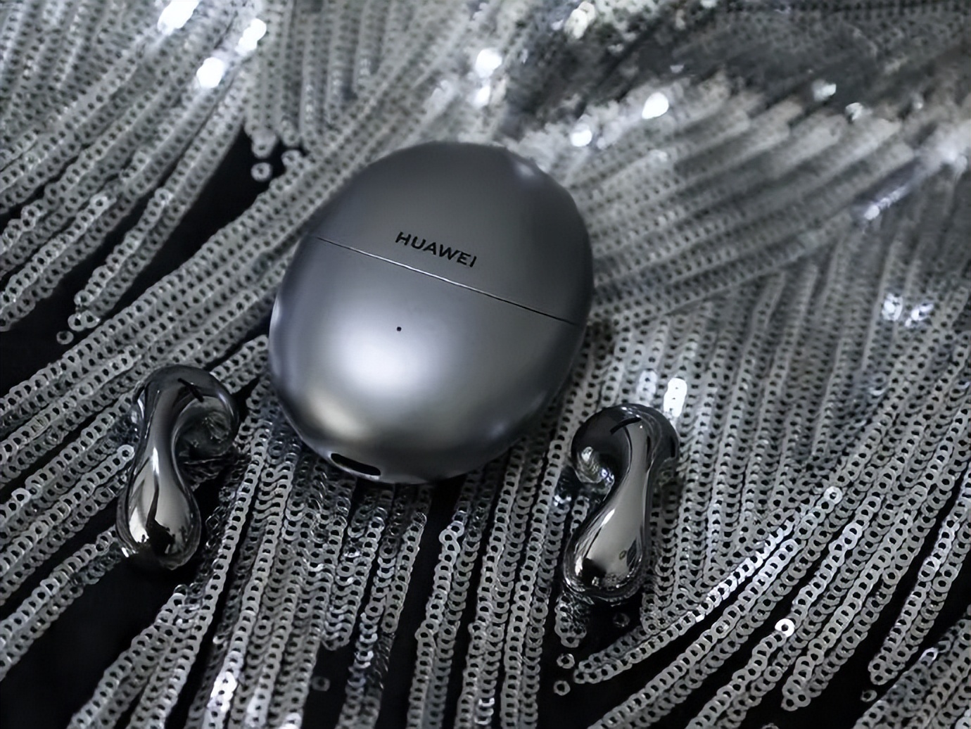 华为freebuds耳机戴不住咋办,airpodspro和华为freebudspro