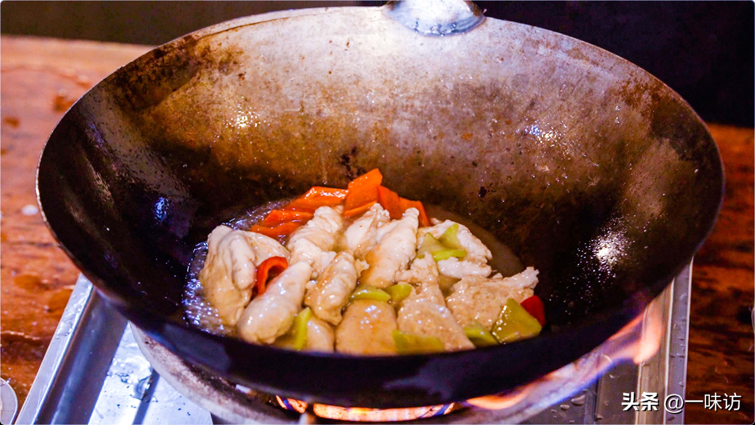 鸡胸肉不要水煮的做法,鸡胸肉需要焯水吗