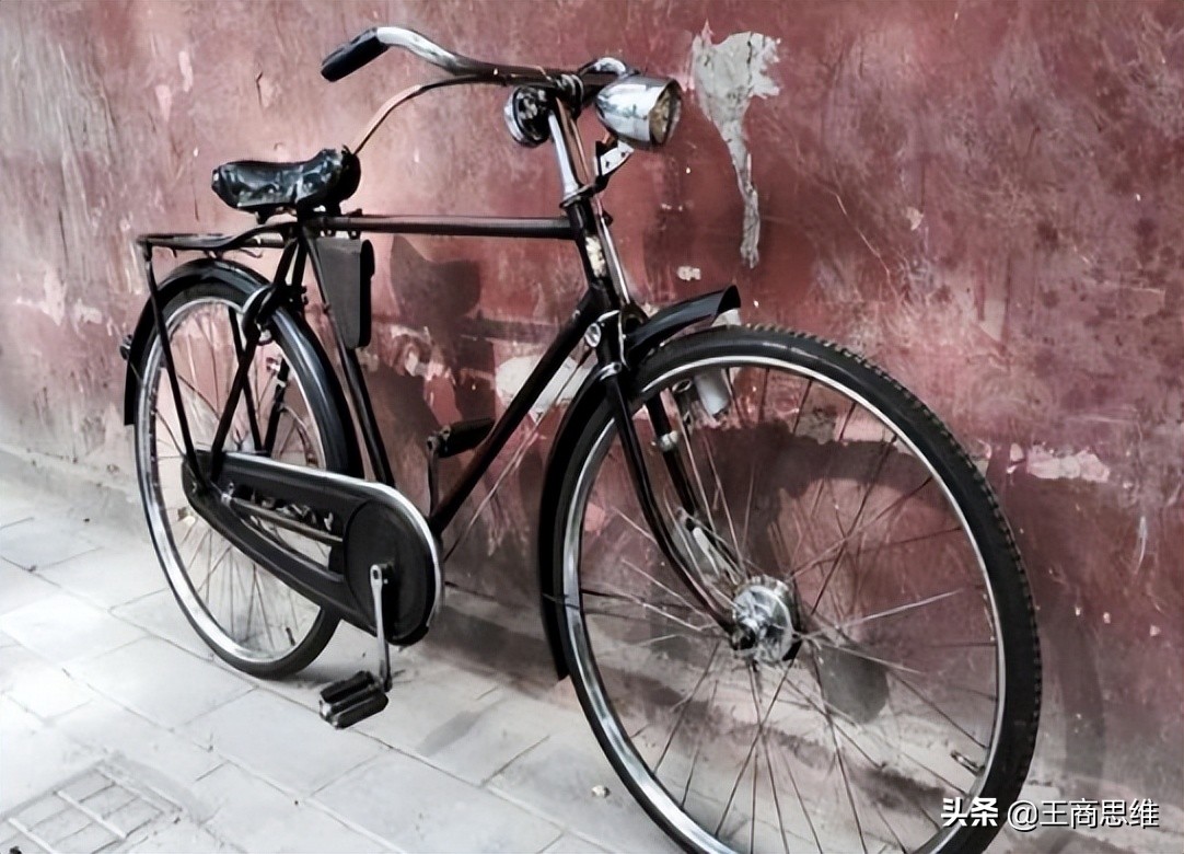 70、80年代的一辆“凤凰”自行车,相当于现在多少钱?