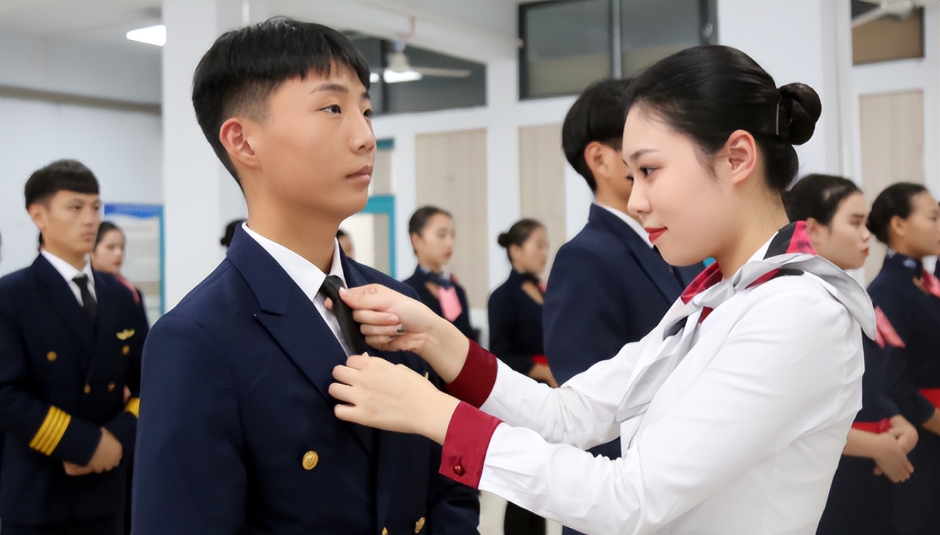 大学不建议报考的文科专业,大学不推荐学的八个专业