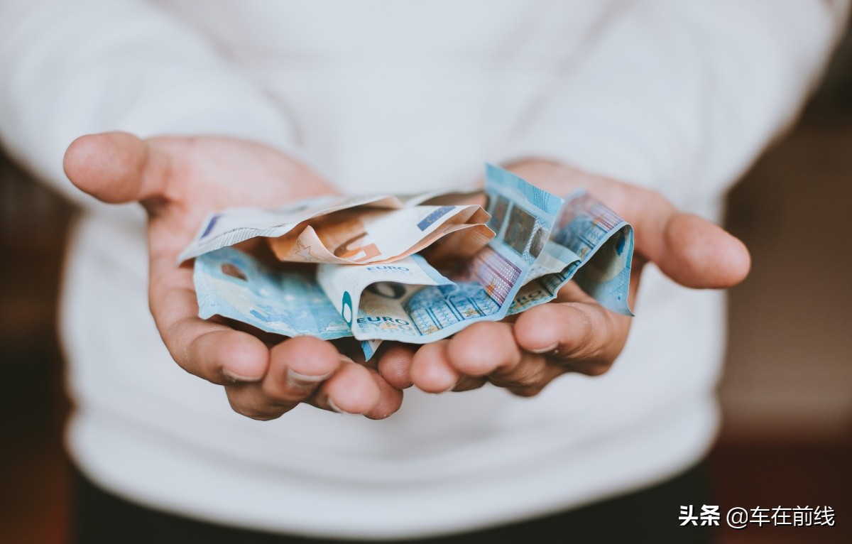 车辆挂靠跟融资租赁如何认定,弹个车融资租赁是什么意思