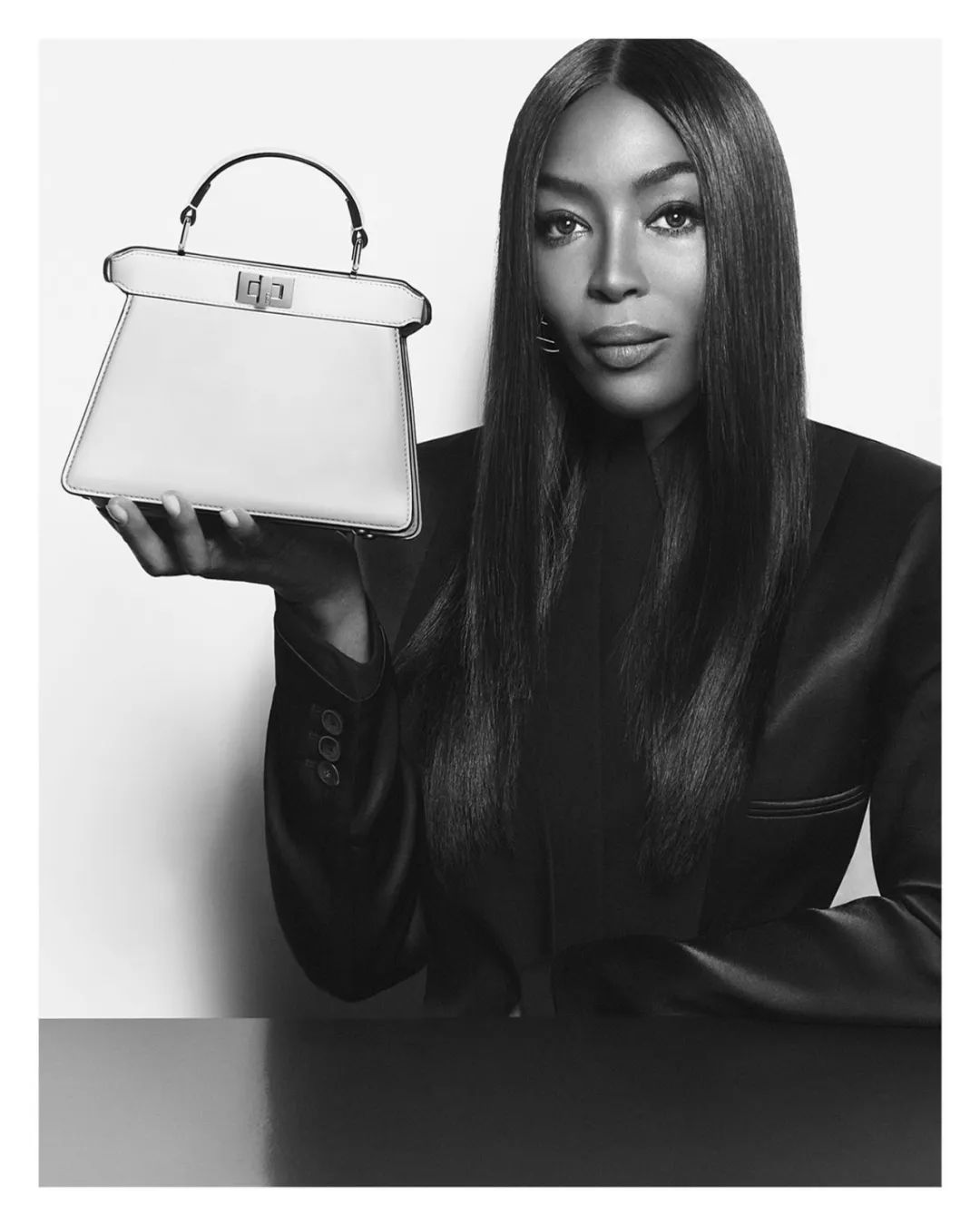 欧美超模娜奥米坎贝尔写真,娜奥米坎贝尔年轻