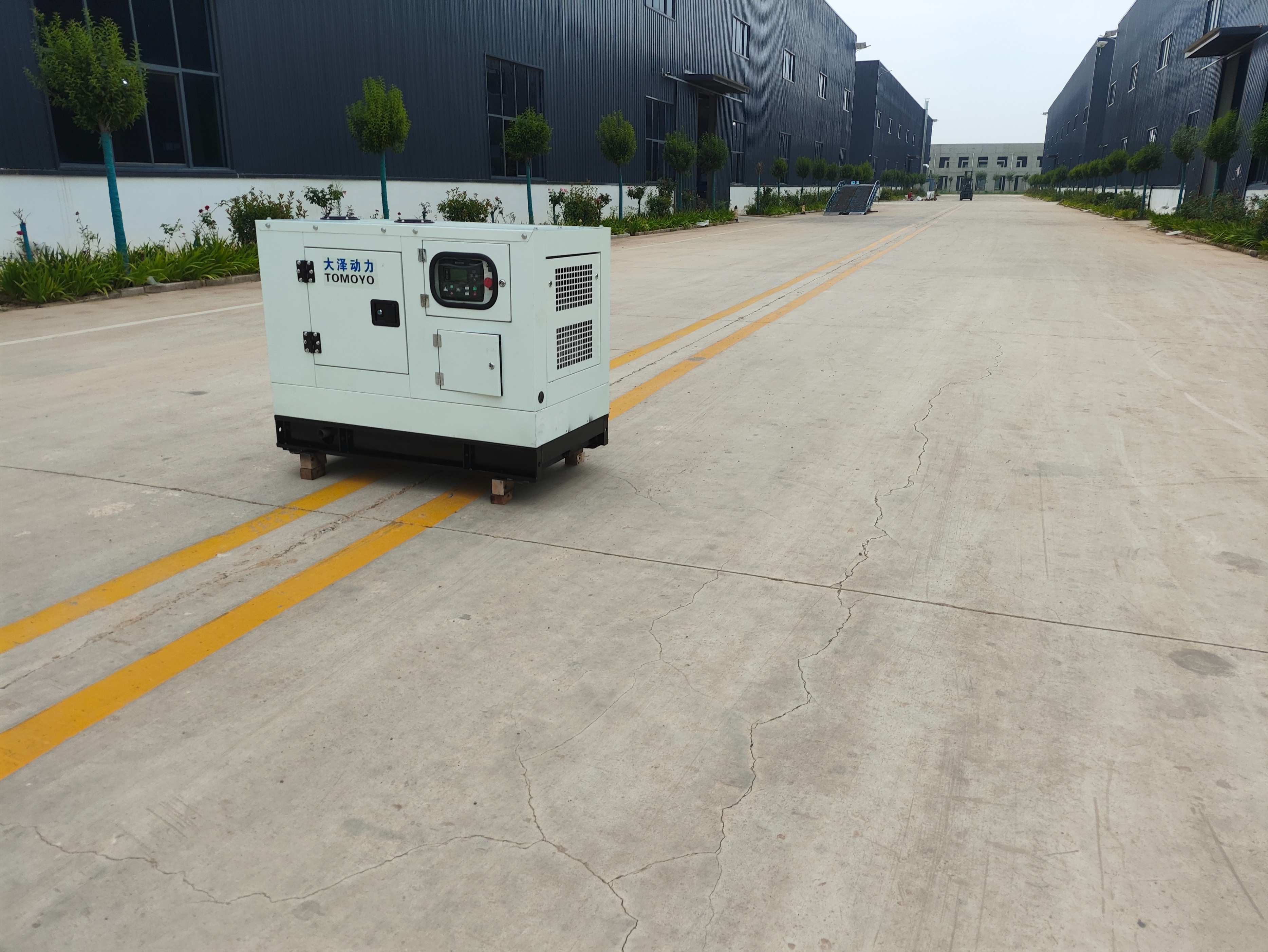 全铜柴油发电机单机价格,全铜最好的24千瓦发电机组