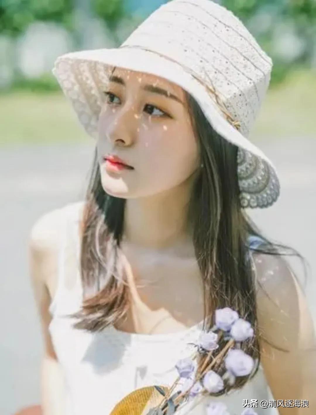 寂寞的心飘落伤痛的雨