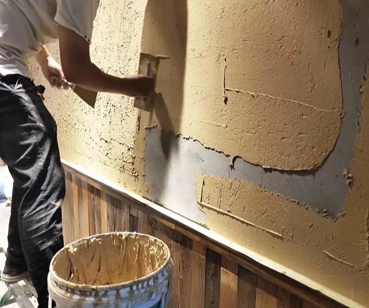 稻草泥漆和乳胶漆哪个划算,乳胶漆跟稻草漆施工工艺一样吗