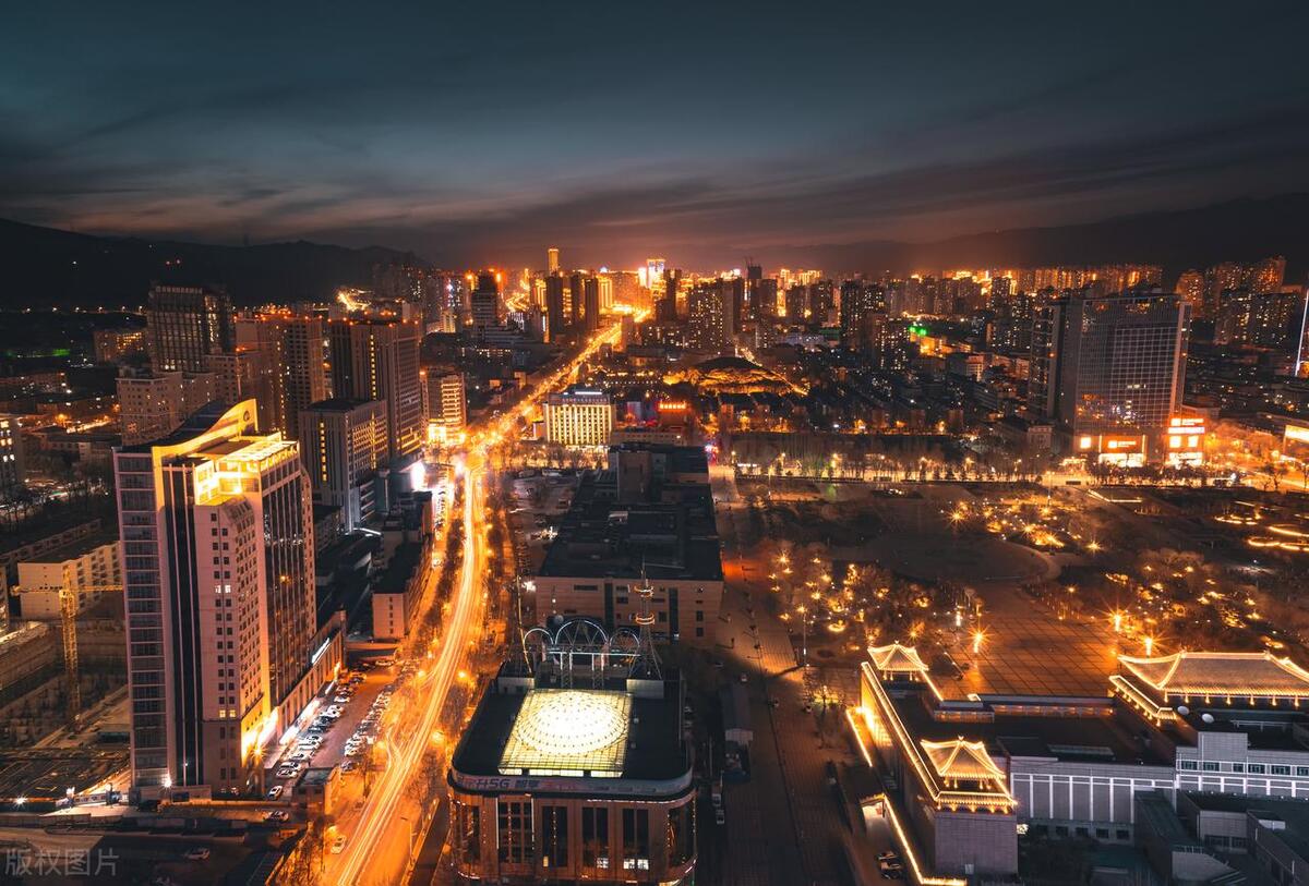 适合夏天旅游的国内避暑胜地,国内夏天避暑最佳旅游地大排名