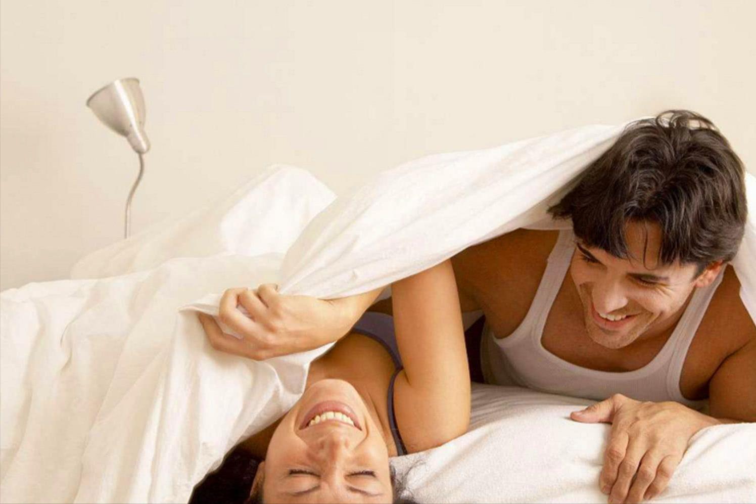 男性这五个行为对身体影响,男女正常交往过度会带来什么危害