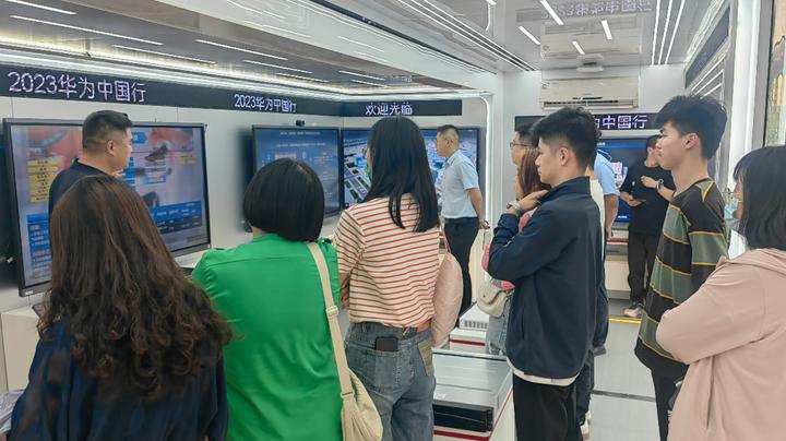 巡展拓市场|向下扎根,向外生长