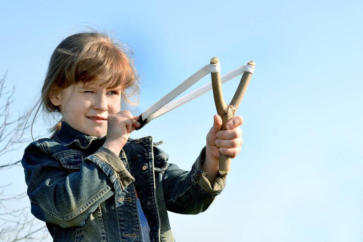 弹弓绑皮筋方头好还是圆头好,圆头快压弹弓伤皮筋怎么处理