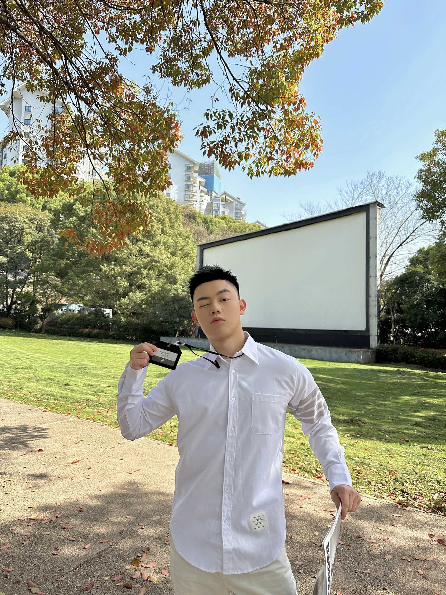 thombrowne蓝色衬衫男穿搭,汤姆·布朗thombrowne男士衬衫