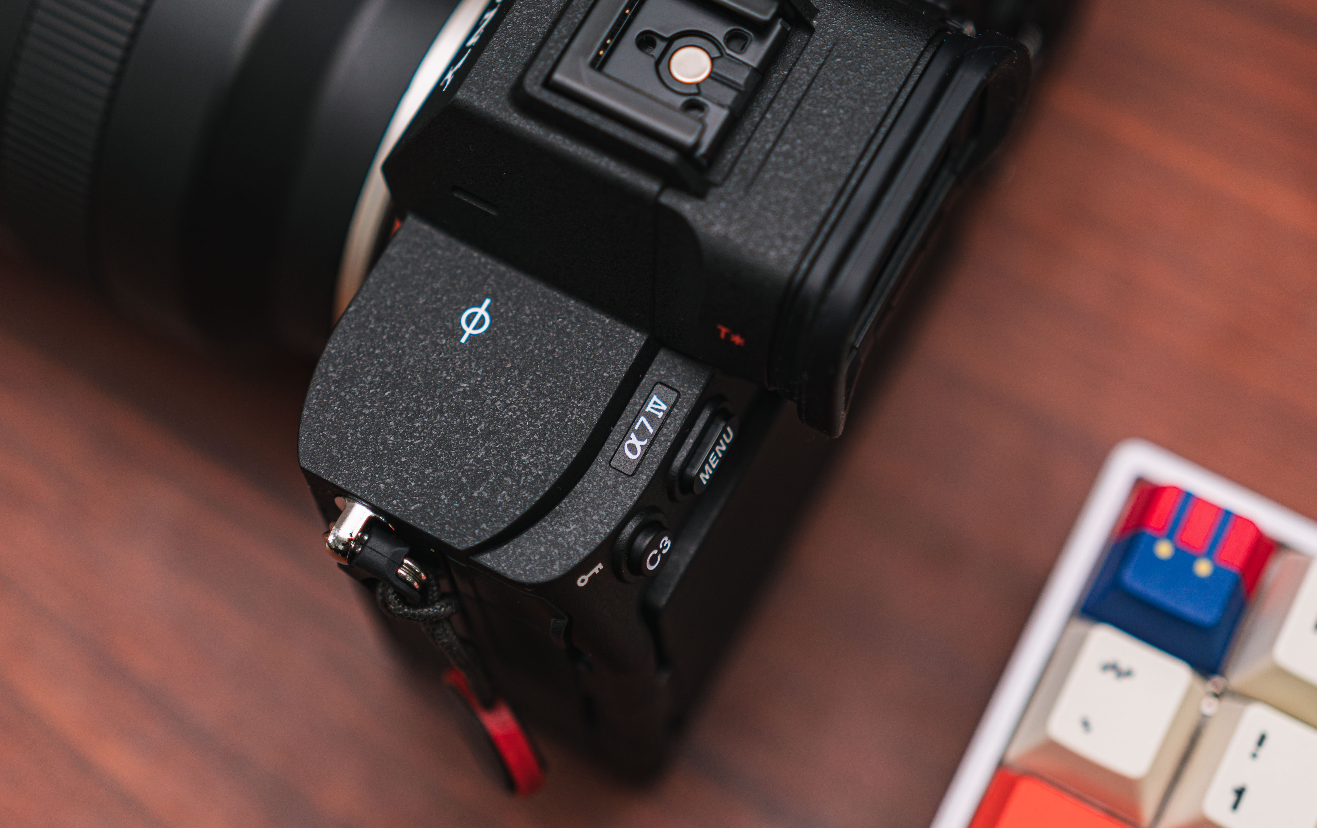 索尼a7m3与a7m4区别,现在买索尼a7m3值得买吗