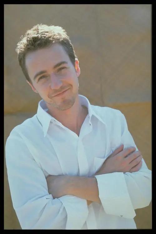 爱德华诺顿多重人格,爱德华诺顿演技很厉害吗