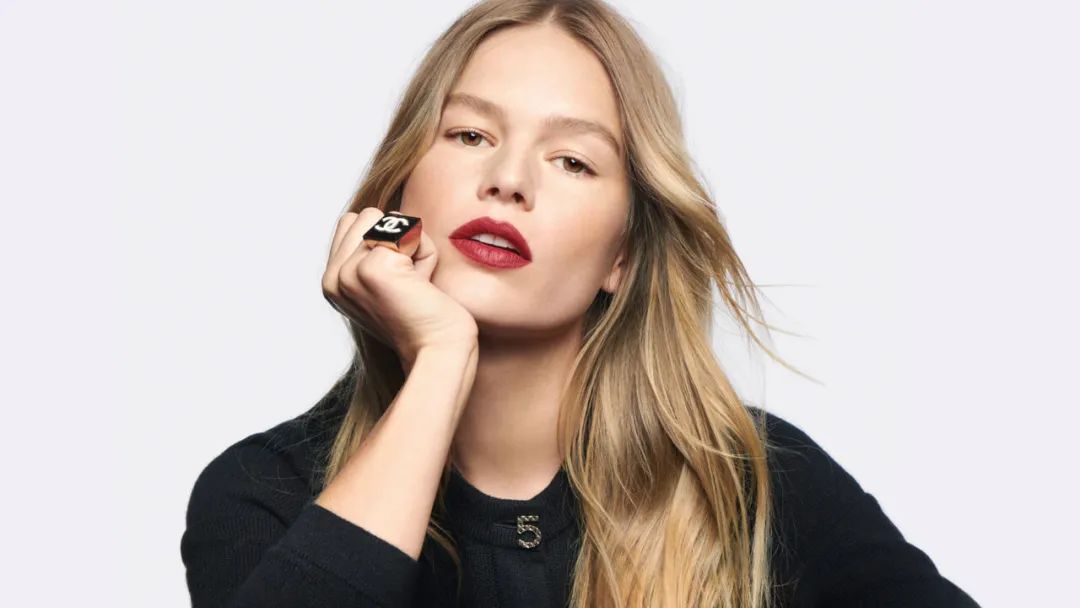 DFE快览：Z世代在免税店购物比例不足一半；