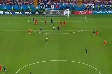 冯巩大战足球,冯巩大战范志毅