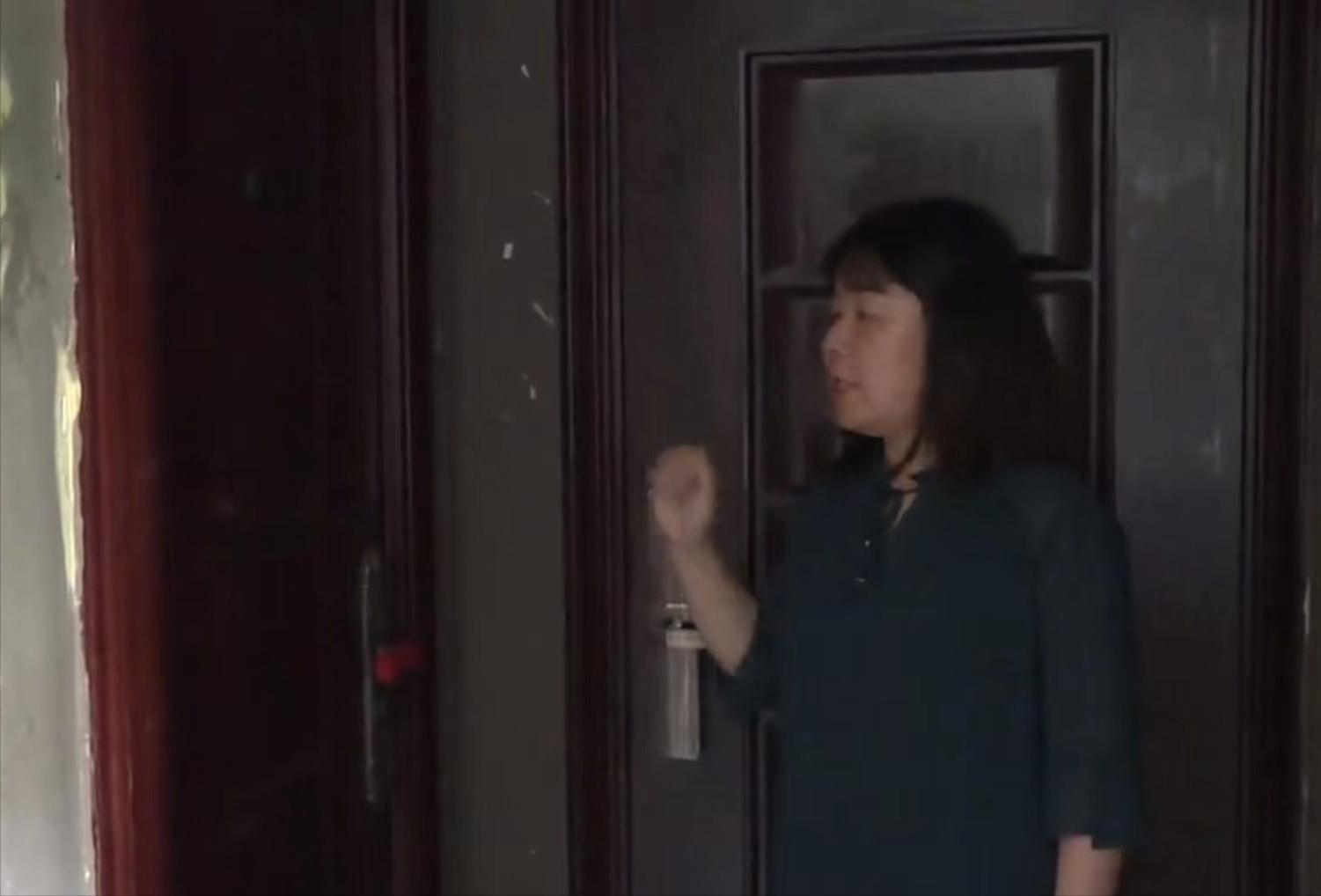 试管婴儿失败后，女子被赶出家门，有家人掺和的婚姻注定是悲剧