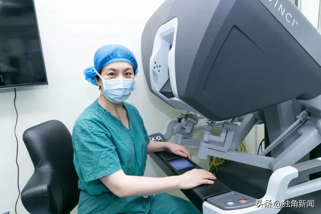 中心医院达芬奇手术机器人,大连达芬奇机器人手术