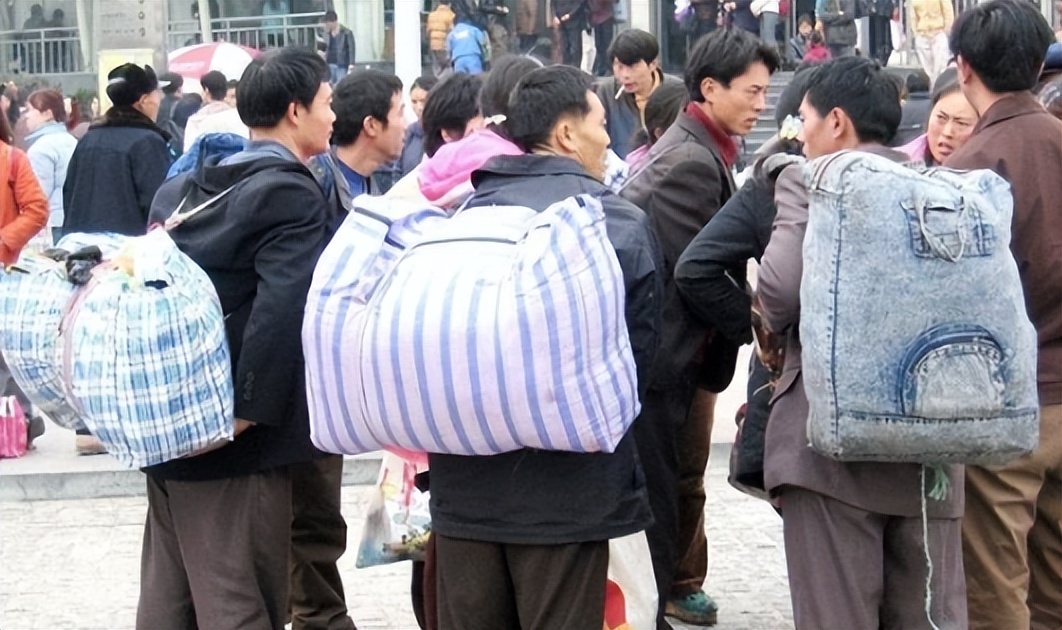 丈夫外出打工,发现妻子其隐私部位异常,妻子:是你表哥强迫我