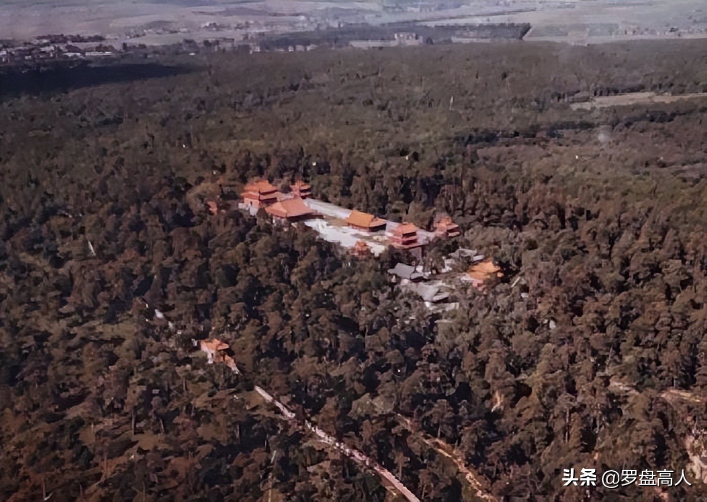 80年代沈阳老工厂大门照片,沈阳90年代铁西308大院老照片