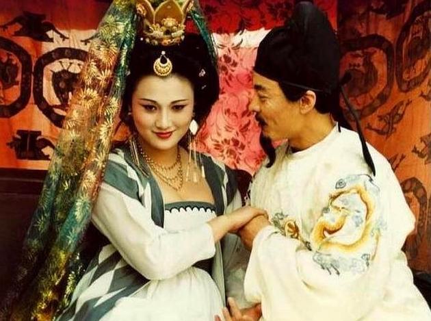 唐玄宗死后几天唐肃宗死的,唐玄宗与唐肃宗相继去世