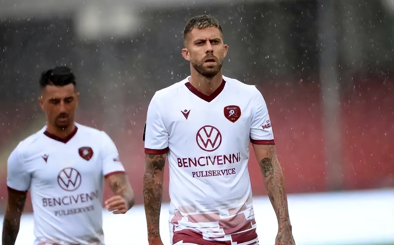 法国前锋梅内的性格,法国梅内