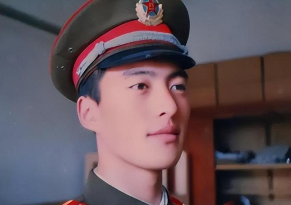 香港回归升旗手原型朱涛身高,朱涛香港回归升旗手