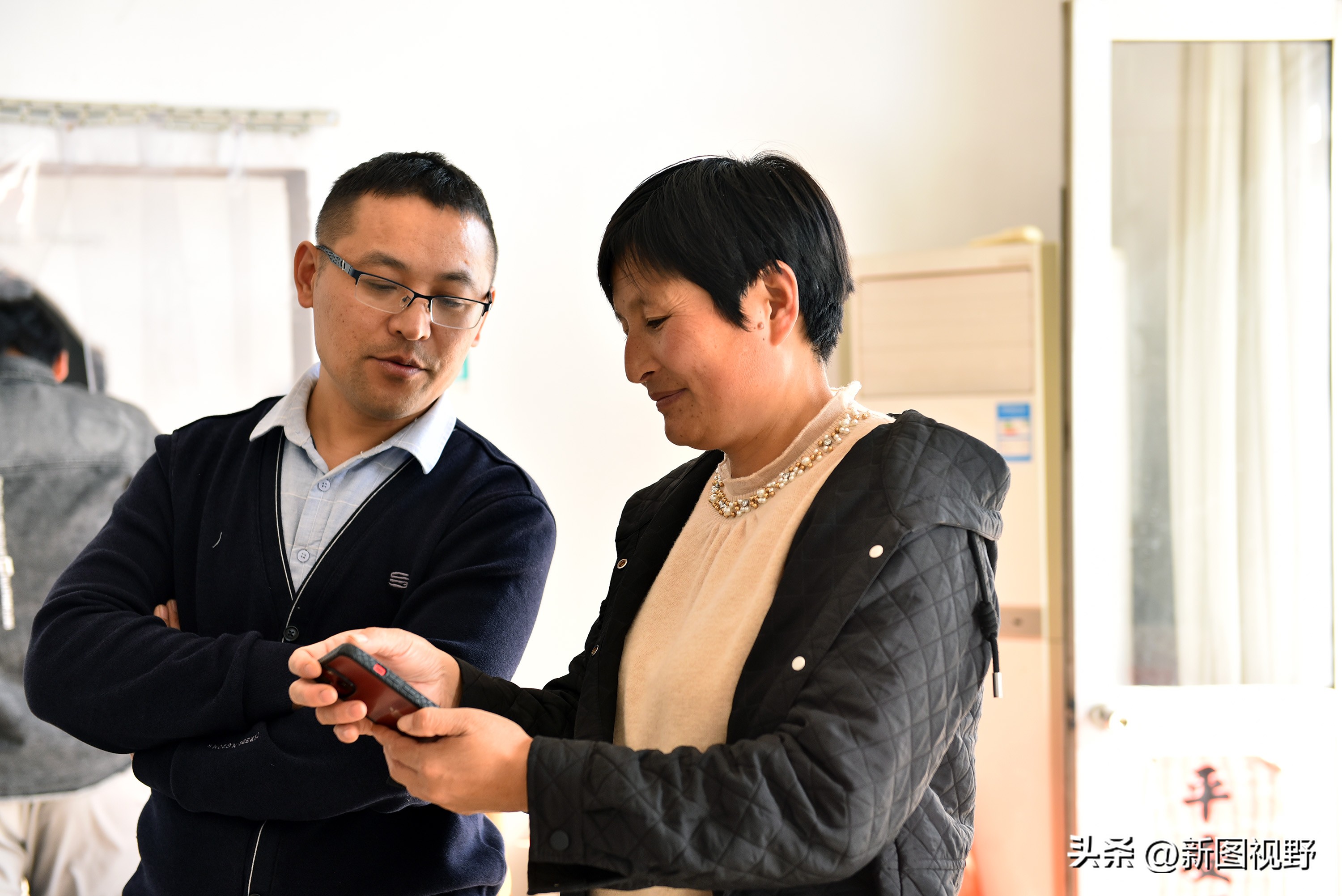 农村大姐靠什么赚钱,43岁农村大姐一天挣90元