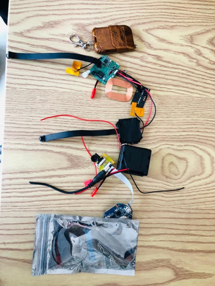 卸去伪装,卸去所有的伪装