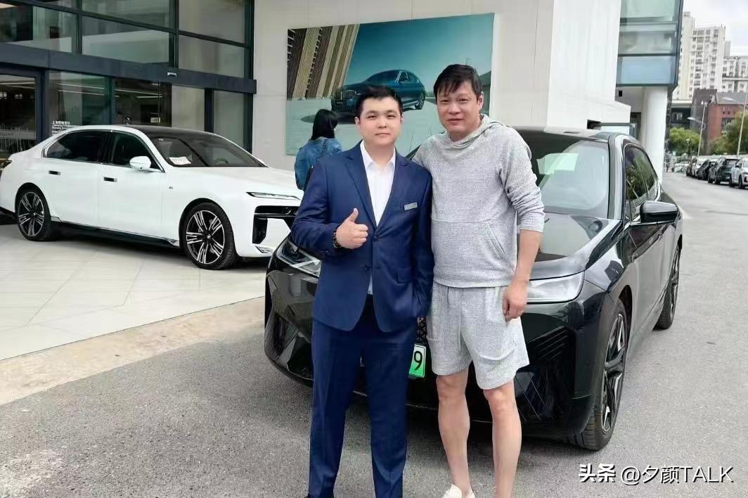 范志毅娶了多少个老婆,中国足球名宿范志毅娶漂亮小娇妻