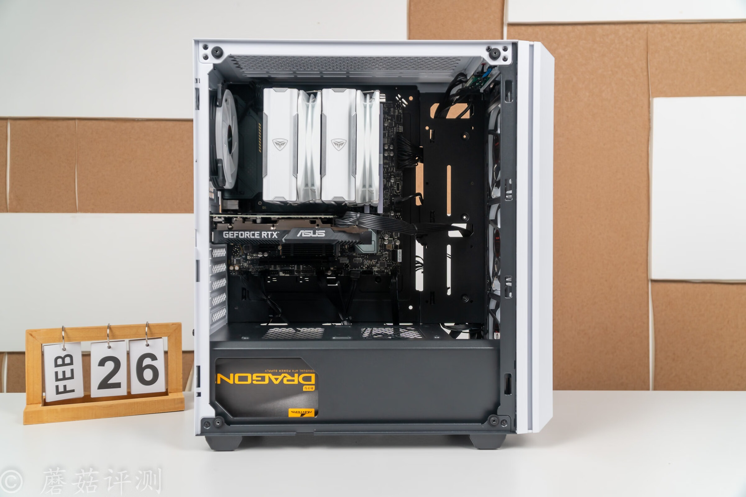 攒了好久的钱终于派上了用场,攒了很久的钱换电脑