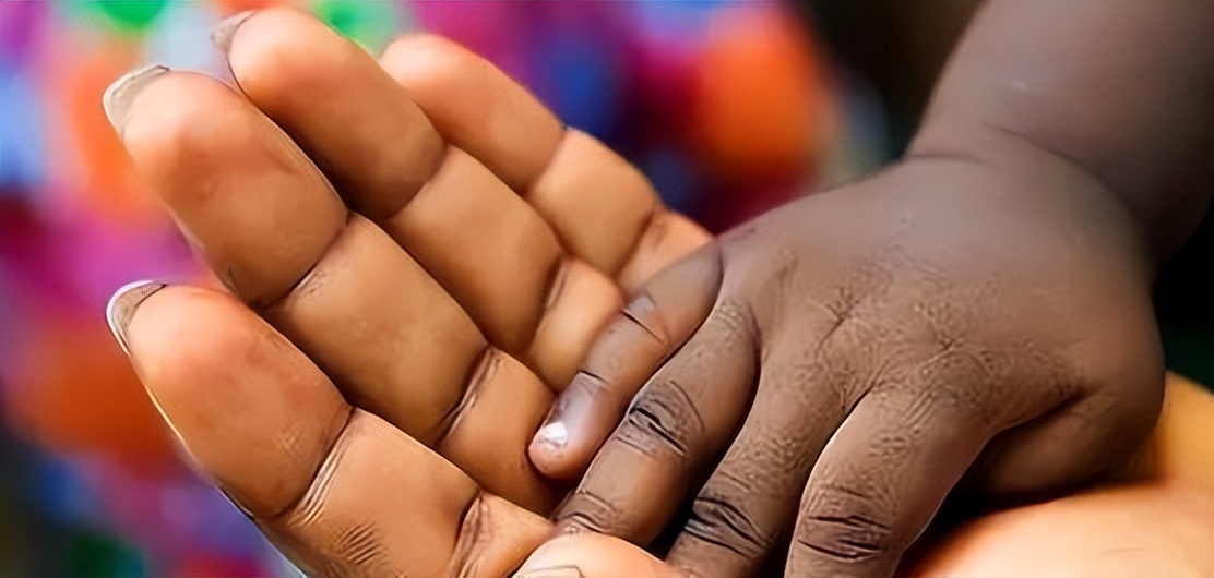 尼日利亚婴儿工厂被曝光,尼日利亚婴儿工厂被捣毁