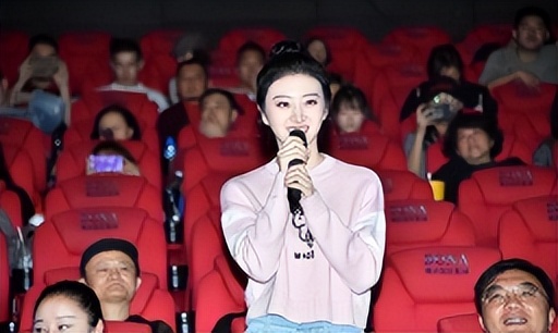 背景成谜景甜：坐拥3.5亿豪宅，拒绝张继科被金主强捧十年不红