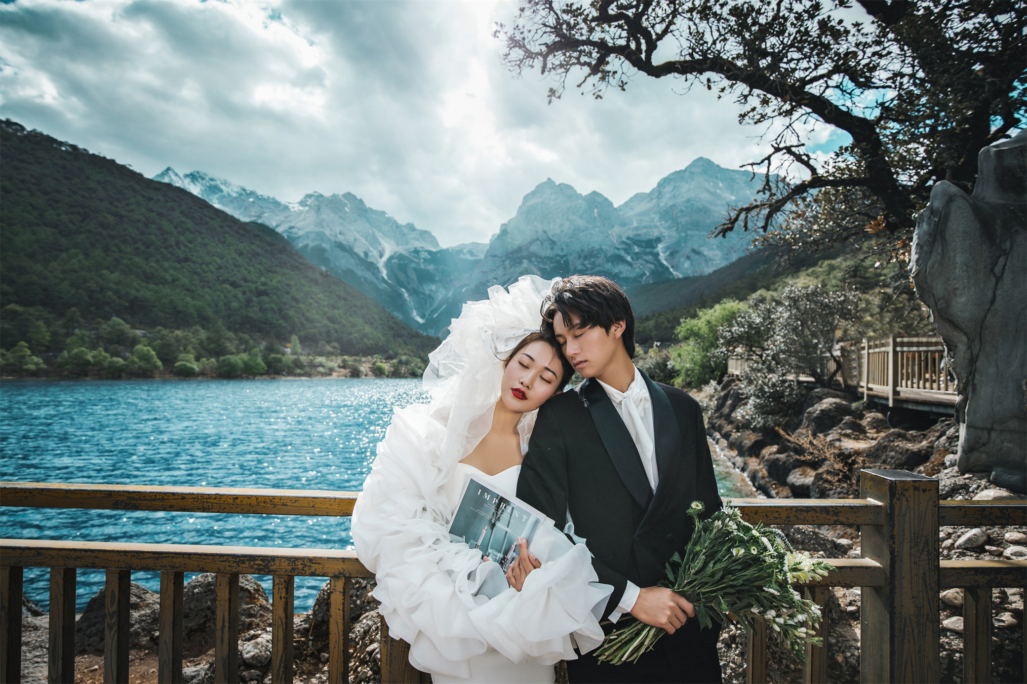 丽江旅拍婚纱照分享,丽江旅拍婚纱照推荐哪张