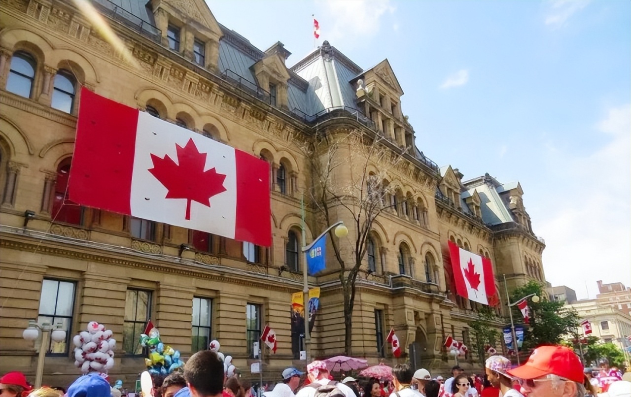 加拿大魁北克独立之路,加拿大的魁北克省没独立出去吗