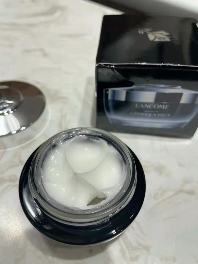 雅诗兰黛对比兰蔻资生堂哪个便宜,雅诗兰黛对比兰蔻精华哪个好