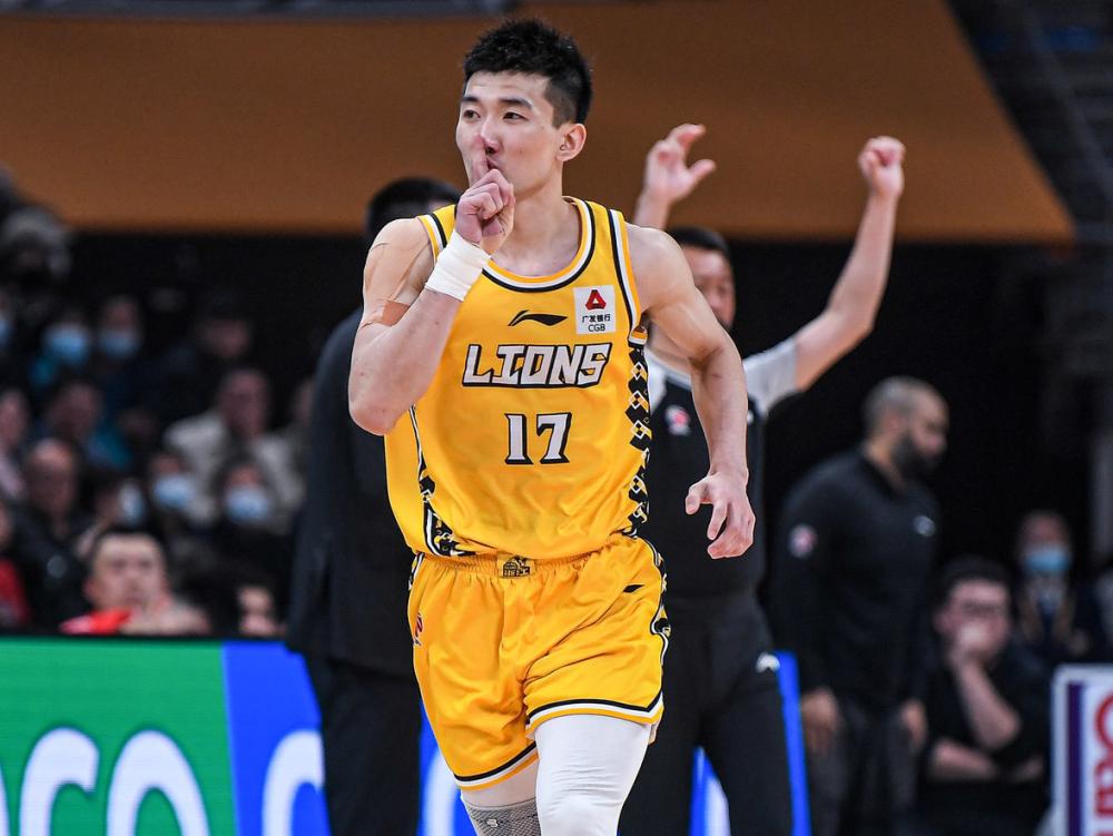 郭艾伦潘玮柏篮球,邓超郭艾伦完整视频